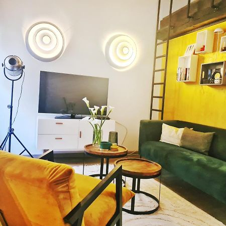 Grisia 26 Apartment Ровин Екстериор снимка