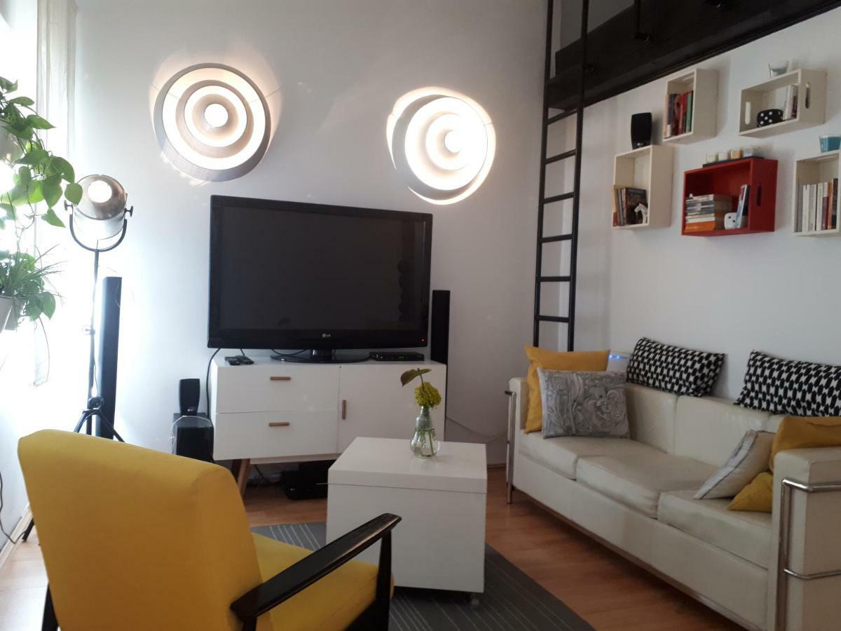 Grisia 26 Apartment Ровин Екстериор снимка